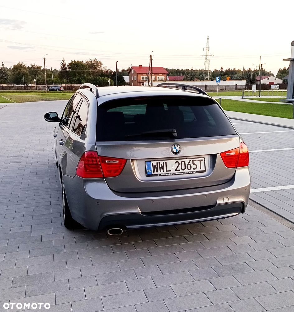 BMW Seria 3 318d - 16