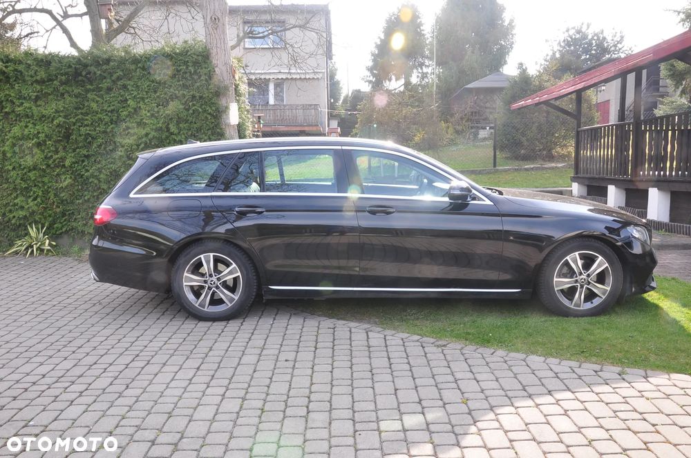 Mercedes-Benz Klasa E 200 d 9G-TRONIC - 4