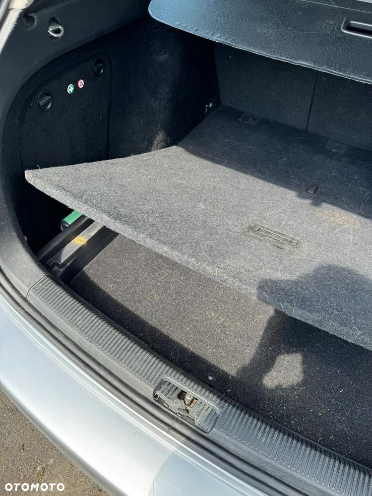 Volkswagen Golf 1.9 TDI Comfortline - 10