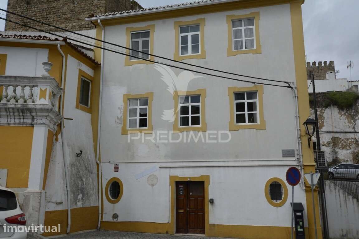 Prédio T4 na zona Histórica - Grande imagem: 2/17