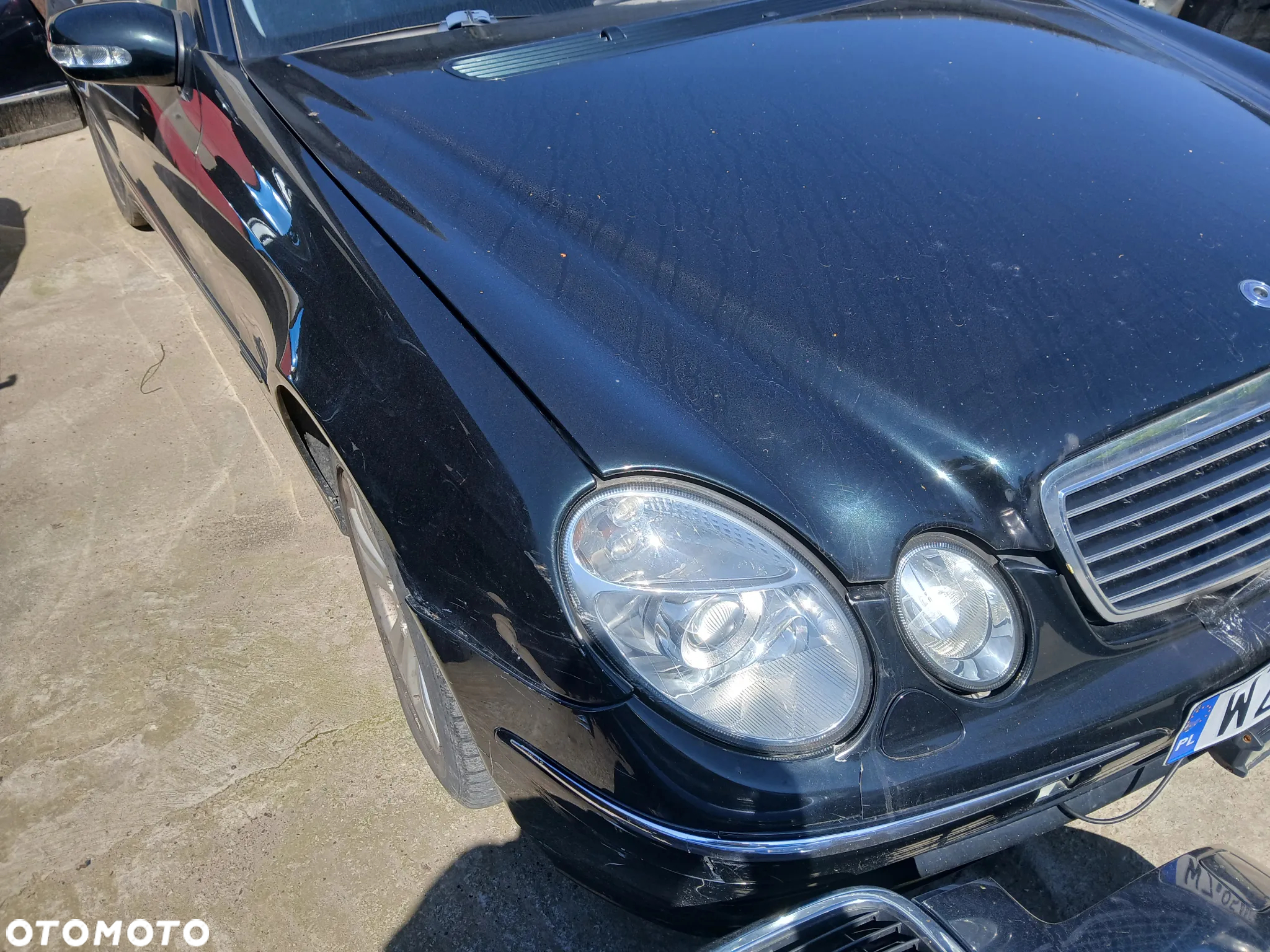 mercedes benz W211 E270 185 fotel fotele kanapa deska kokpit podsufitka boczek boczki klamka - 2
