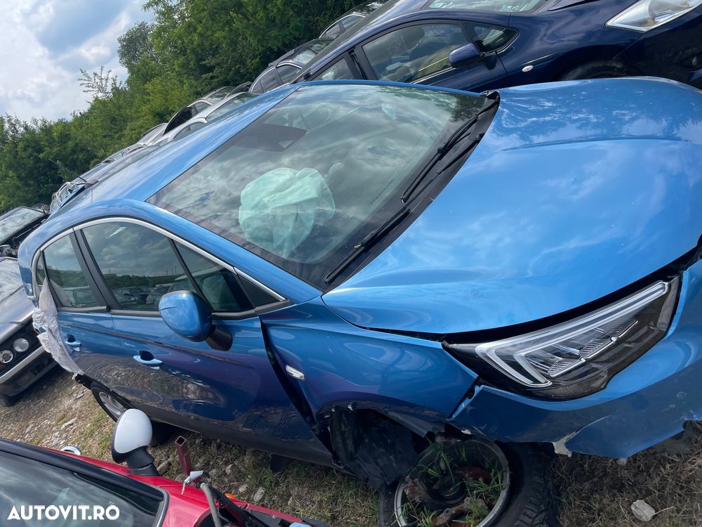 Dezmembrez Opel crossland X 2020 motor 12 benzină turbo 96kw cod HN05 cutie manuală climă faruri led matrix crosland - 4