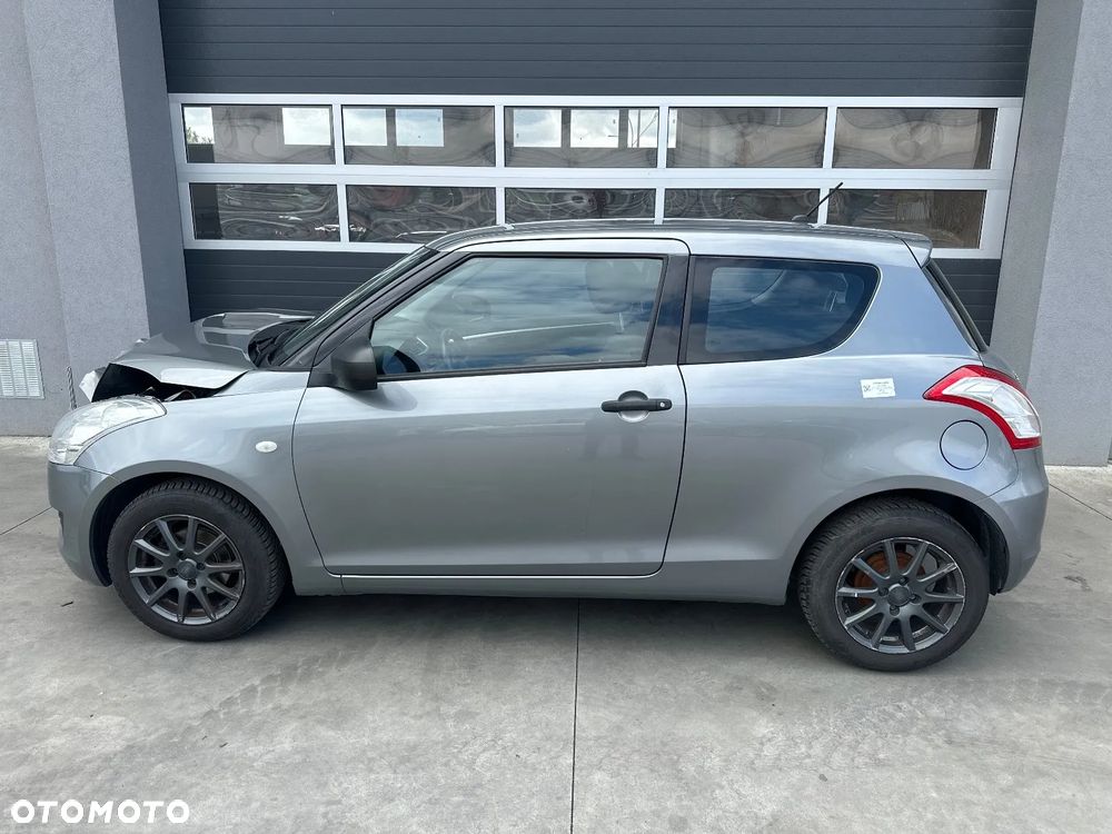 Suzuki Swift 1.2 Club - 2