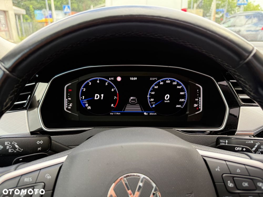 Volkswagen Passat Variant 1.5 TSI OPF DSG Business - 5