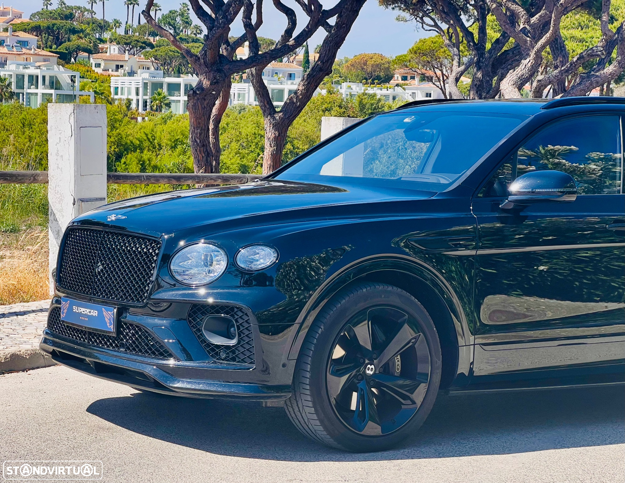 Bentley Bentayga - 5