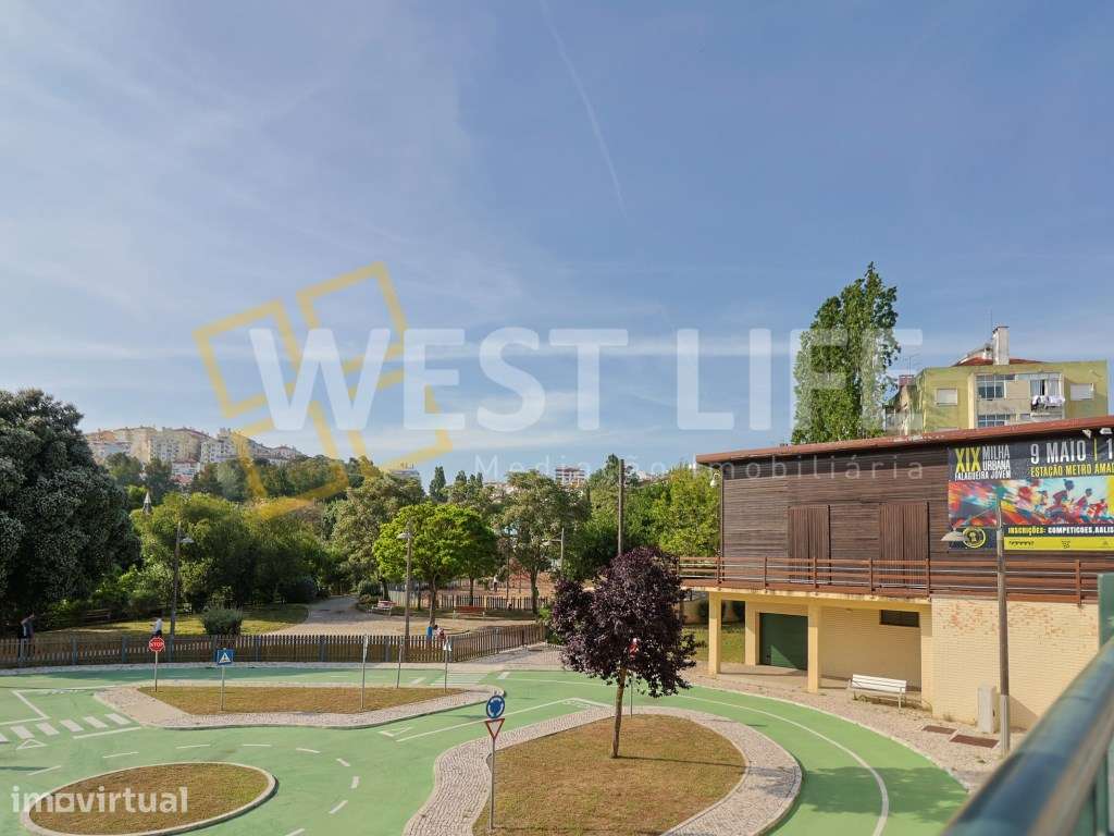 Apartamento T2 na estrada da Falagueira para investimento - EXCLUSI... - Grande imagem: 4/19