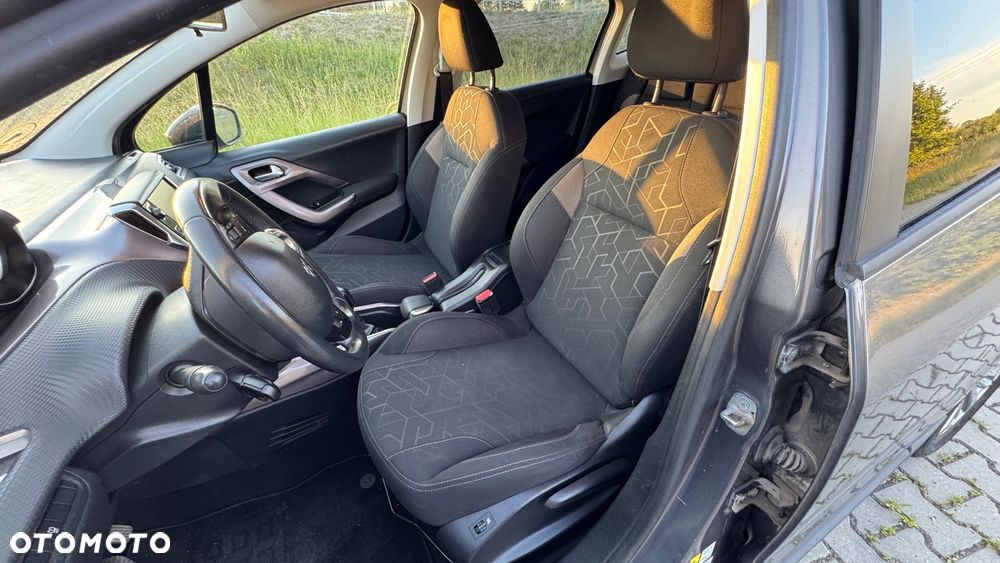Peugeot 2008 - 17
