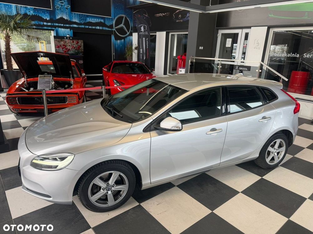 Volvo V40 - 5