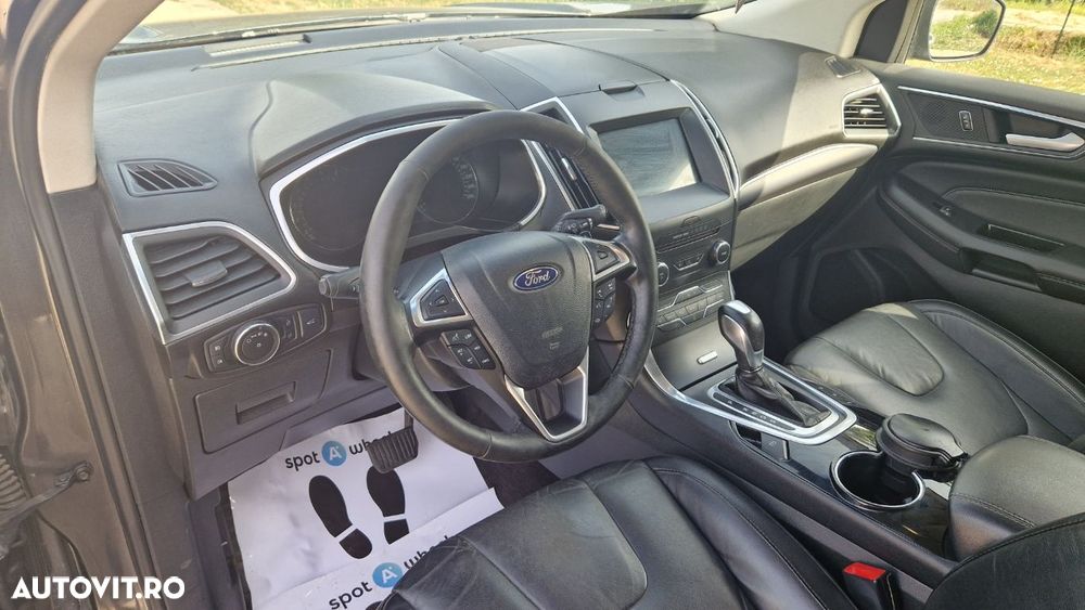 Ford Edge - 12