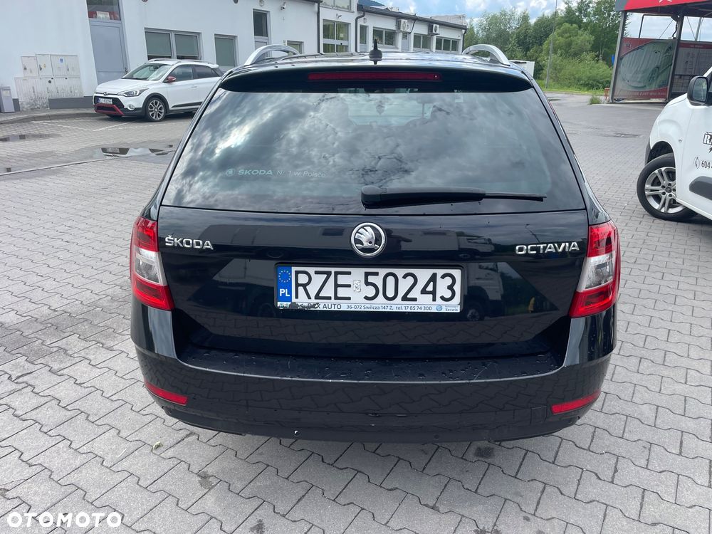 Skoda Octavia 1.4 TSI Ambition DSG - 6