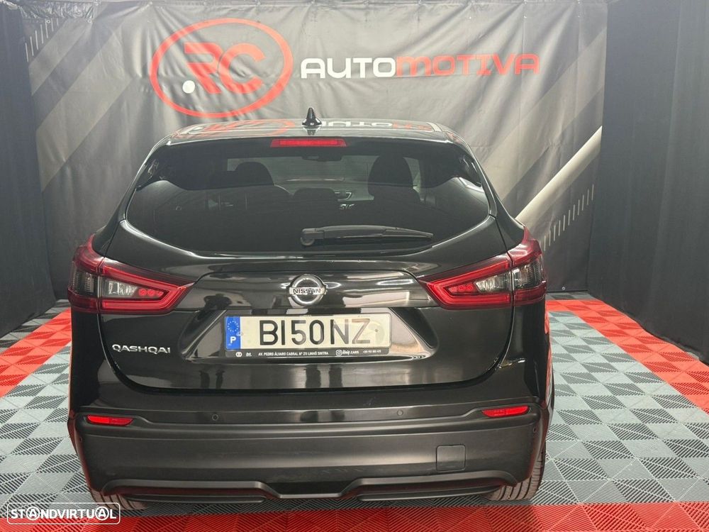 Nissan Qashqai 1.5 dCi N-Connecta J17 DCT - 6