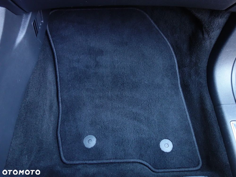 Ford Galaxy 2.0 TDCi Titanium - 20