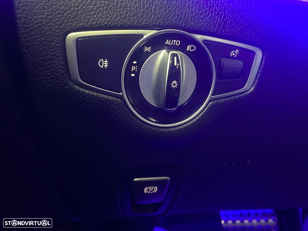 Mercedes-Benz E 220 d Avantgarde - 21