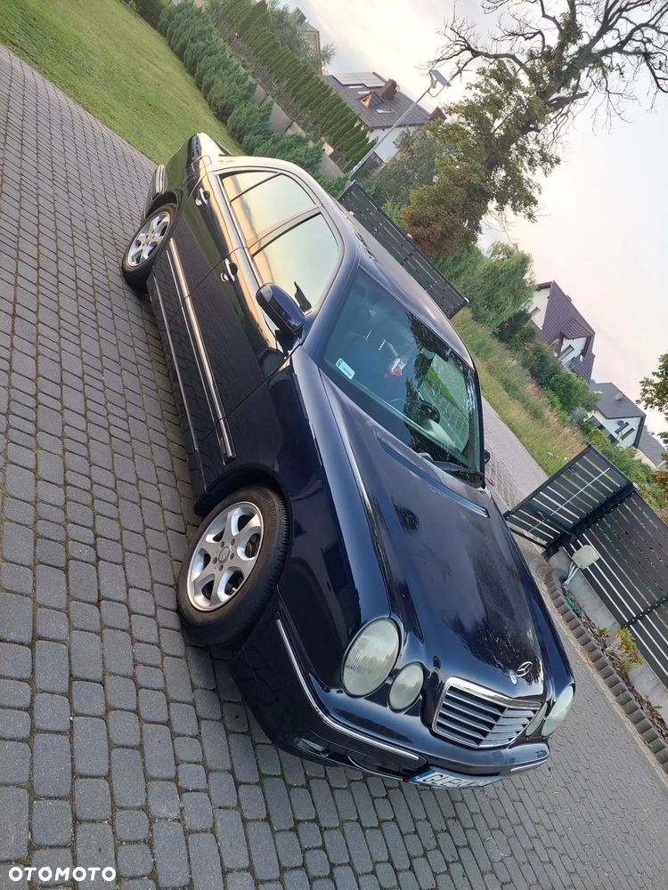 Mercedes-Benz Klasa E - 2