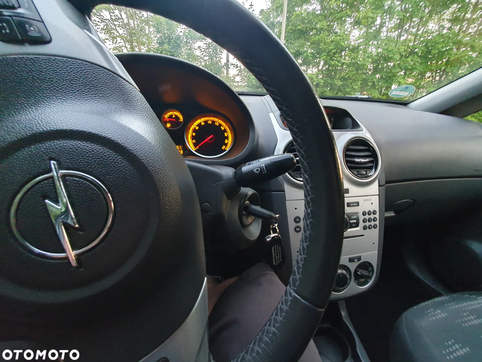 Opel Corsa 1.4 16V Edition - 15