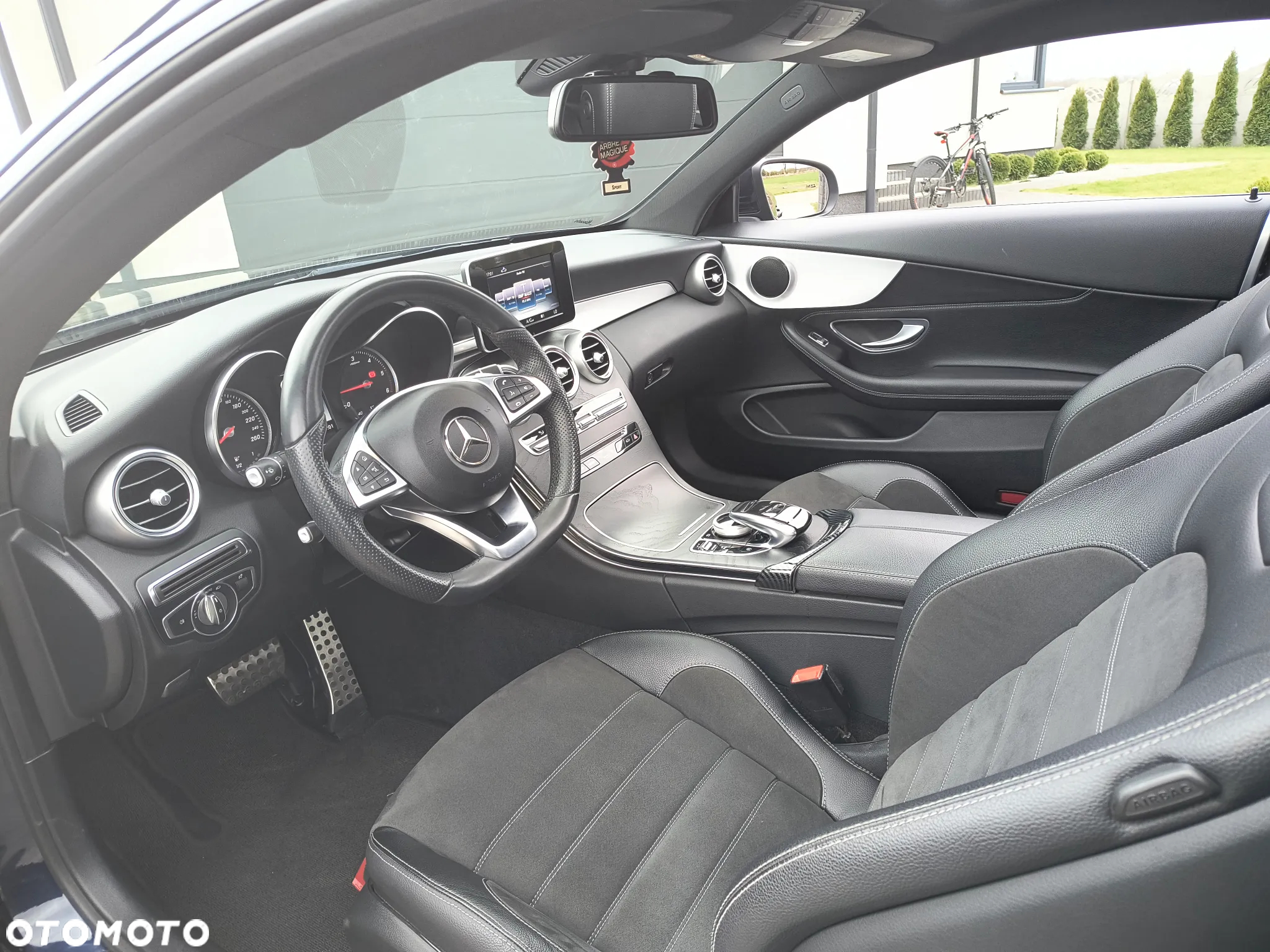 Mercedes-Benz Klasa C 220 d Coupe 9G-TRONIC AMG Line - 25