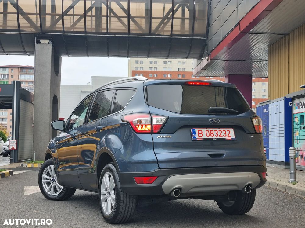 Ford Kuga 2.0 TDCi 4x4 Aut. Titanium - 10