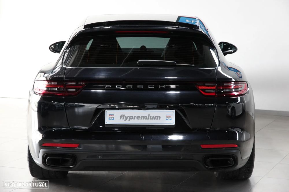 Porsche Panamera Sport Turismo 4 E-Hybrid Platinum Edition - 4