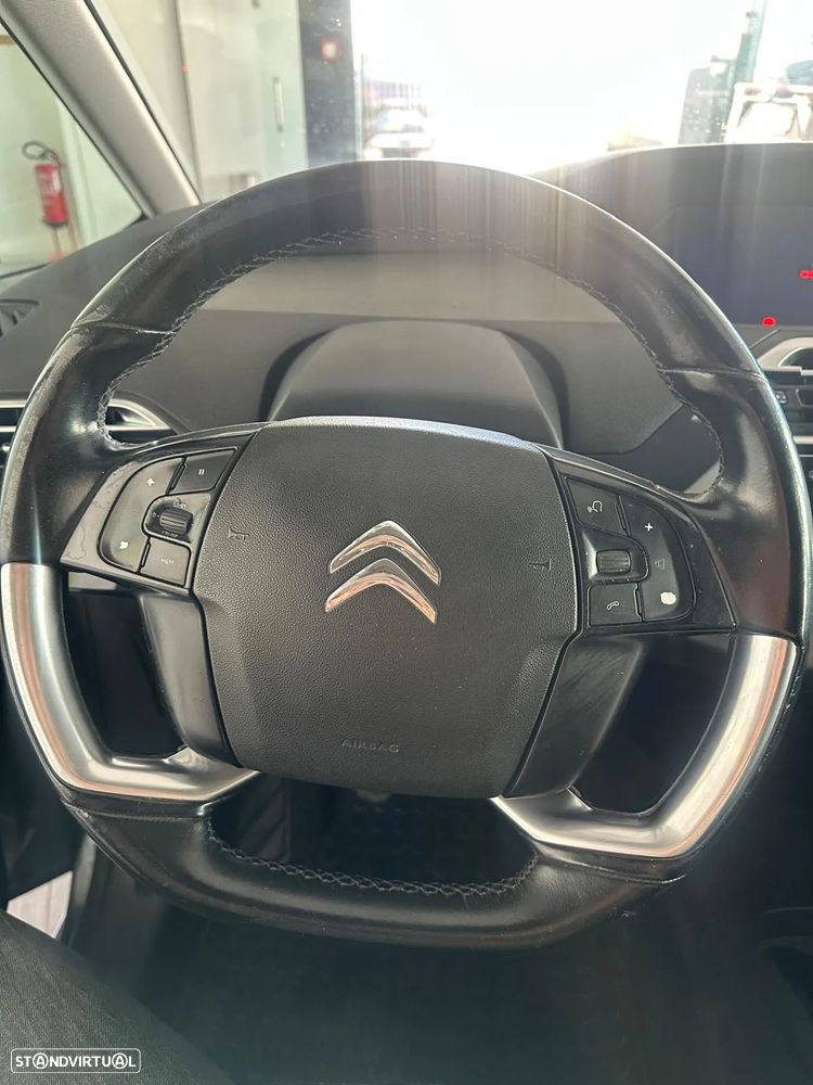 Citroën C4 Picasso - 12