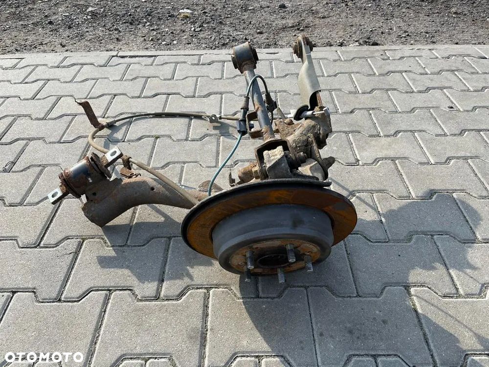 HONDA CR-V IV 2.2 WAHACZE ZWROTNICA LEWA TYŁ