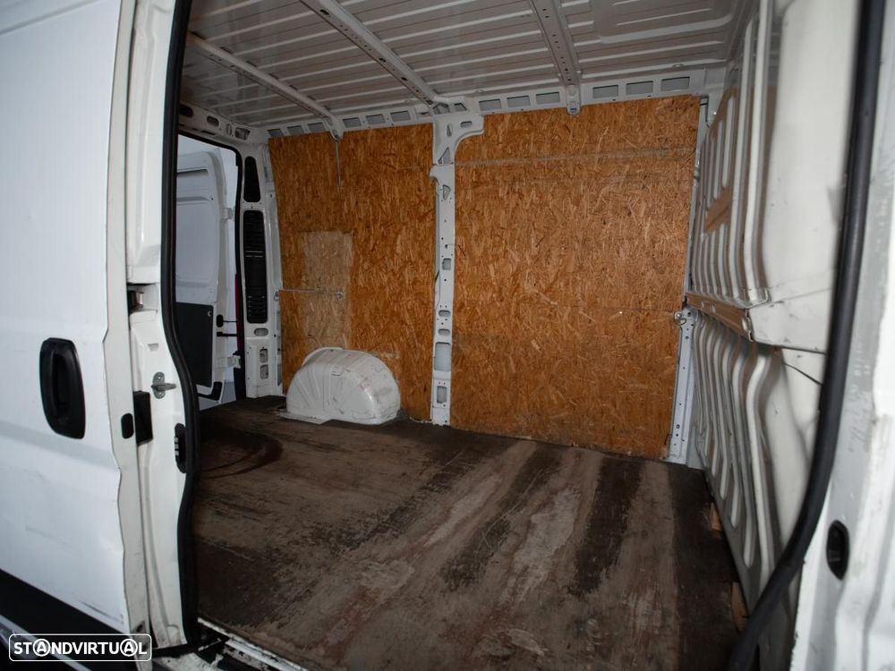 Peugeot Boxer 2.2 BLUEHDI 333 L2H2 PREMIUM c/iva - 7