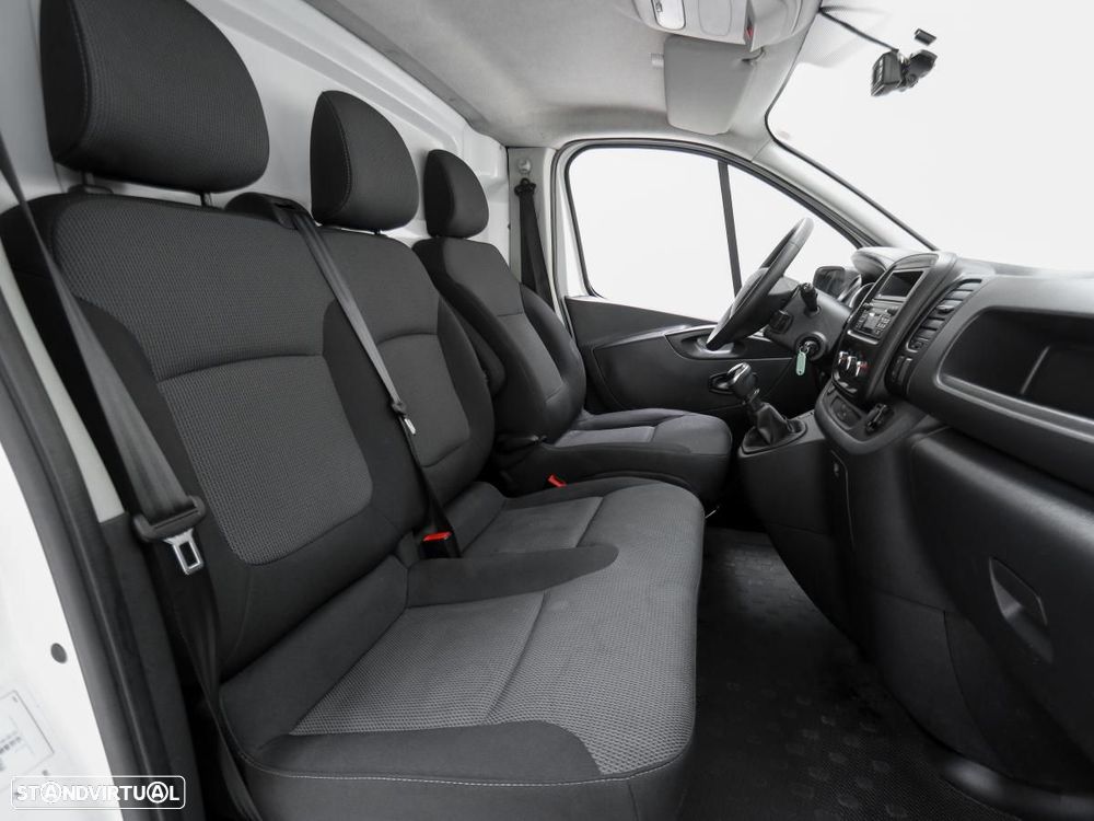 Renault Trafic 2.0 dCi L1H1 c/frio c/iva - 13