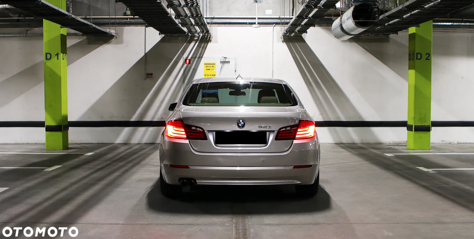 BMW Seria 5 528i - 17
