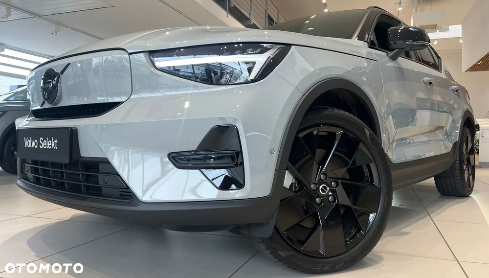 Volvo XC 40 Twin Recharge Plus - 1