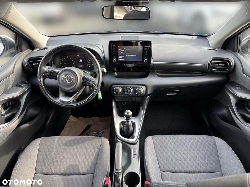 Toyota Yaris - 18