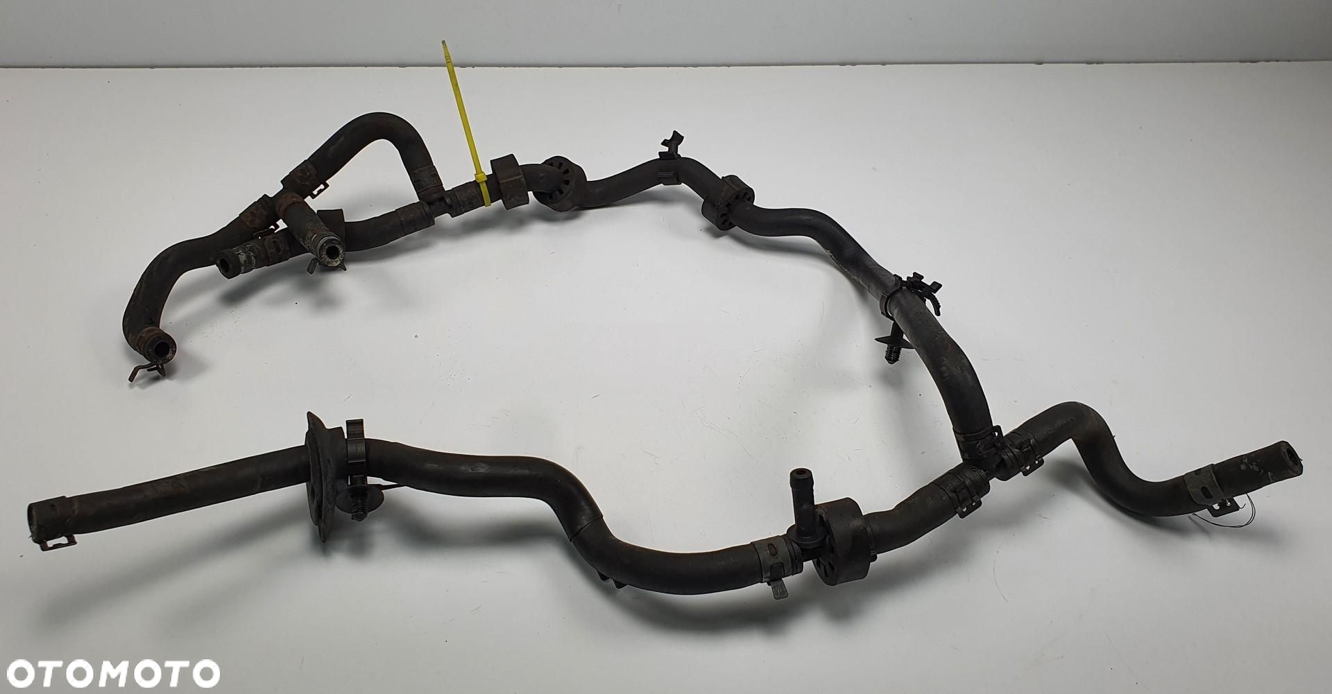 WĄŻ PRZEWÓD WODY VW PASSAT B5 W8 3B0122447 - 2