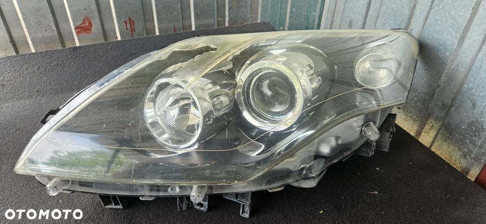 Lampa przednia lewa prawa przód reflektor przedni Renault Laguna 3 GT - 2