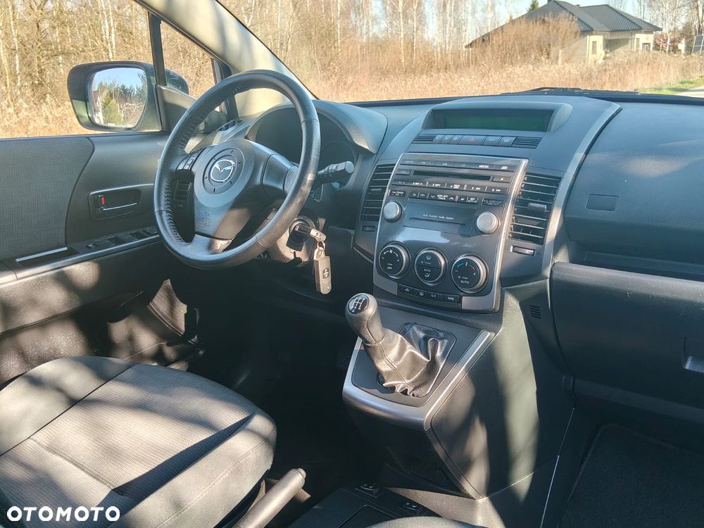 Mazda 5 - 5
