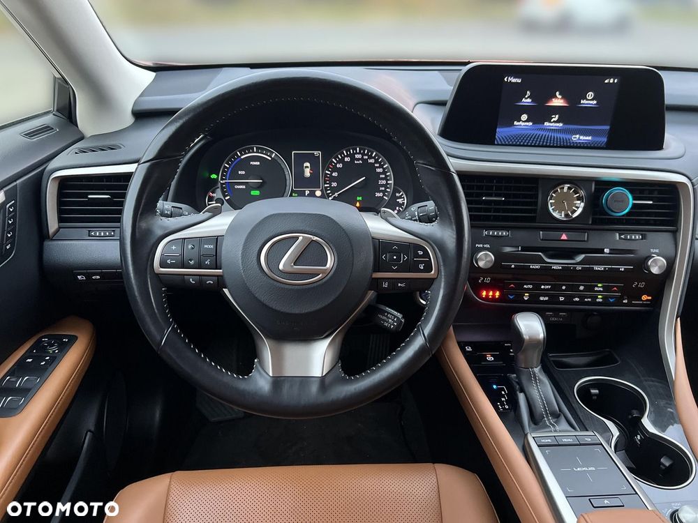 Lexus RX - 19