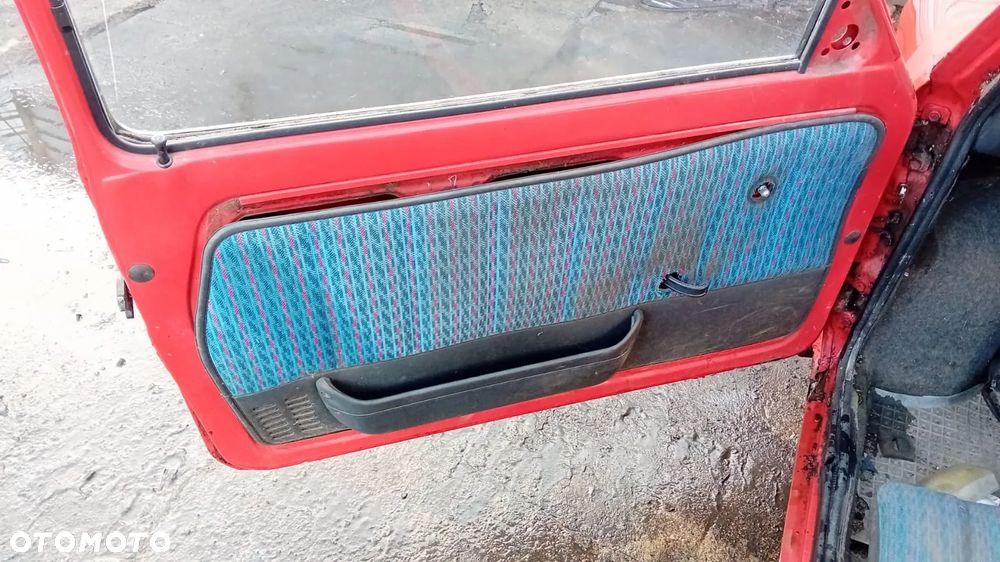 Tylko Części FIAT 126P ELEGANT MALUCH 650 126A1.076/9  24KM 18kW 94r-00r lakier 129 - 7