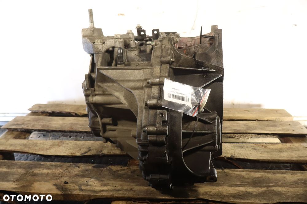 SKRZYNIA BIEGÓW AUTOMAT  FORD MONDEO V MK5 2.0TDCI - 4