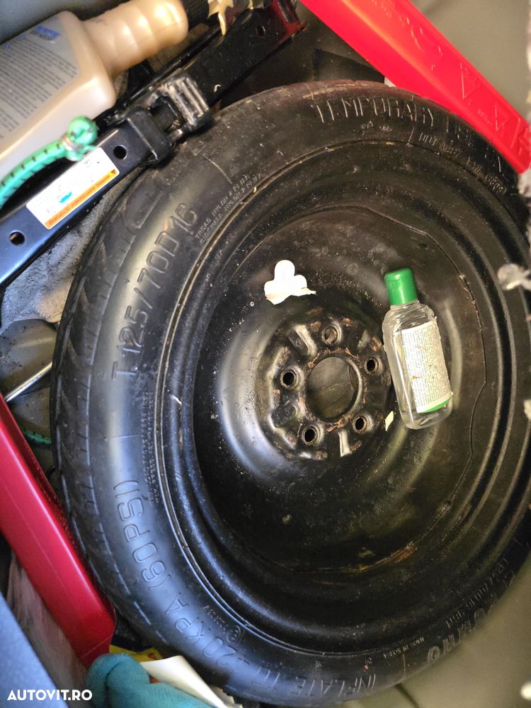 Toyota Auris 1.8 VVT-i Hybrid Automatik Touring Sports Edition S+ - 8