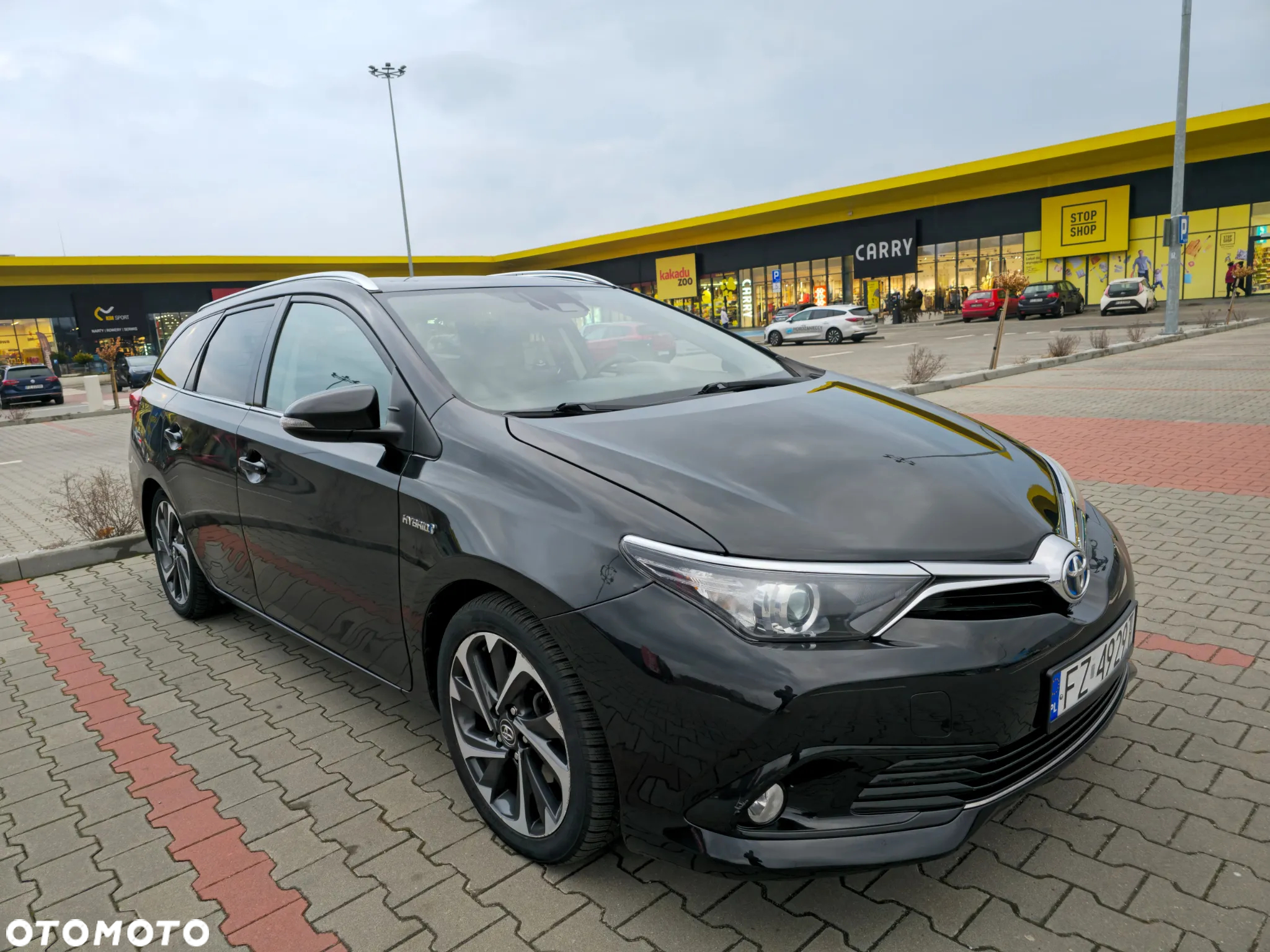 Toyota Auris 1.8 VVT-i Hybrid Automatik Comfort - 2