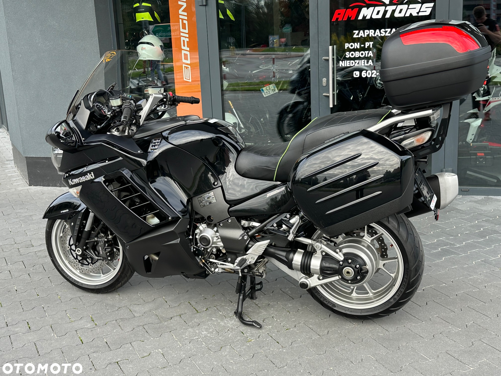 Kawasaki GTR - 29
