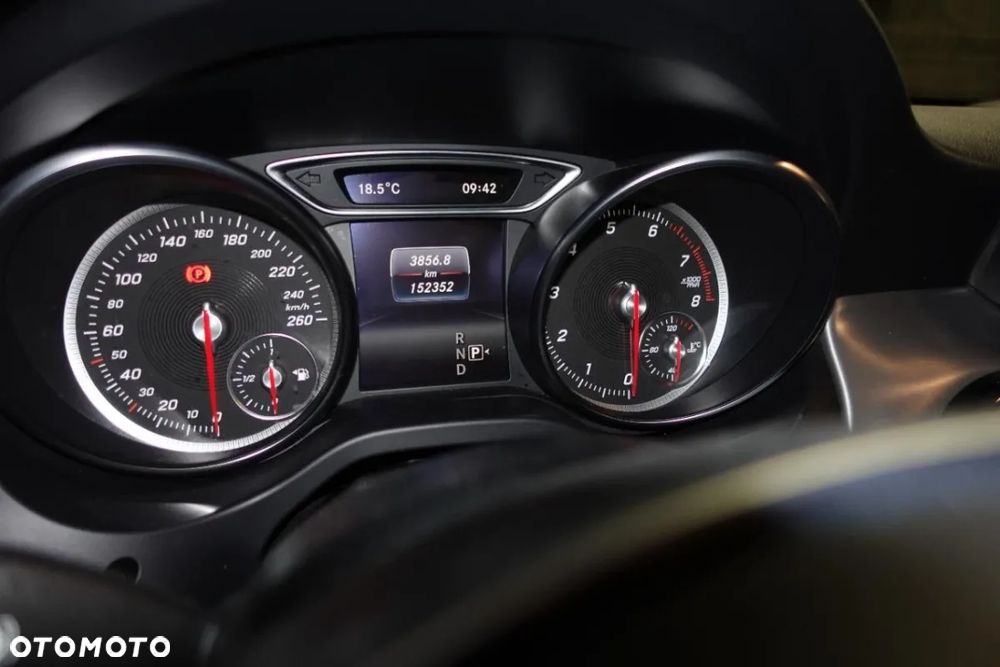 Mercedes-Benz CLA Sport - 7