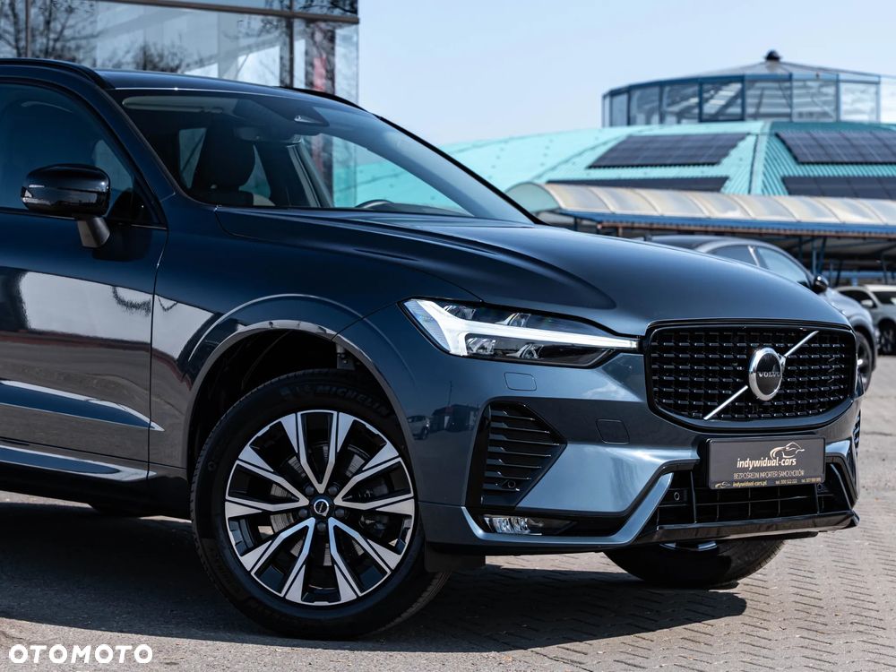 Volvo XC 60 B5 B AWD Plus Dark - 10