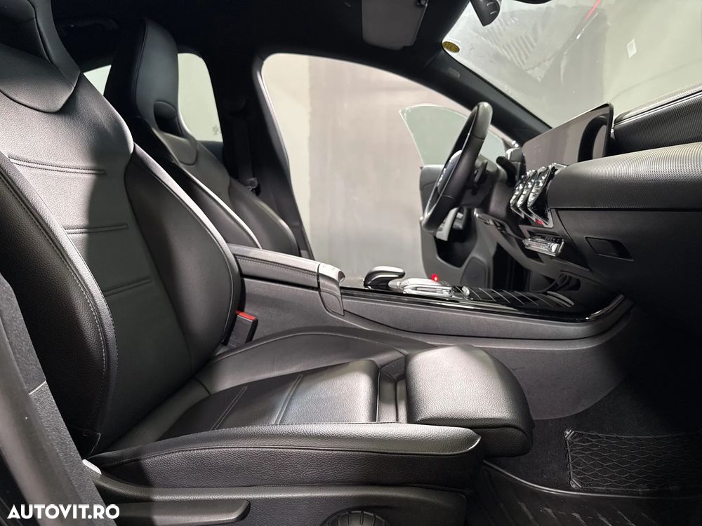 Mercedes-Benz CLA 200 - 12