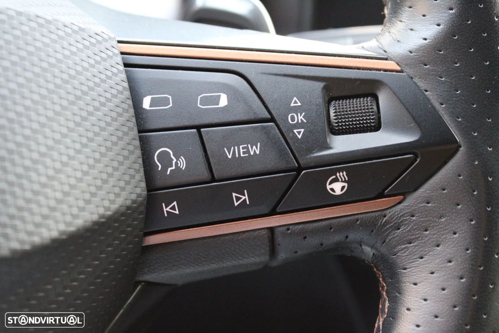 Cupra Leon ST 1.4 e-Hybrid MID DSG - 17