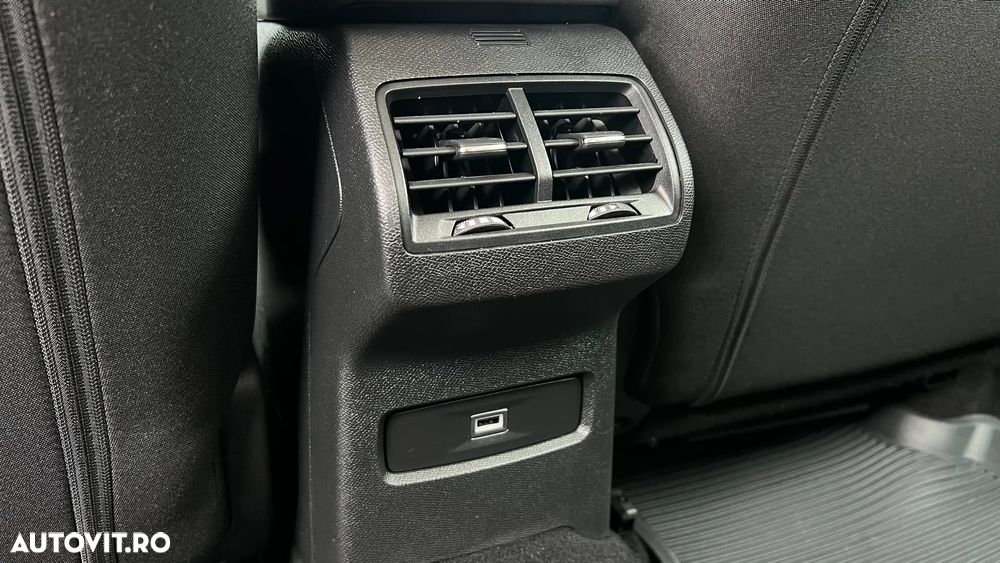 Citroën C4 BlueHDi 110 Stop&Start FEEL - 22