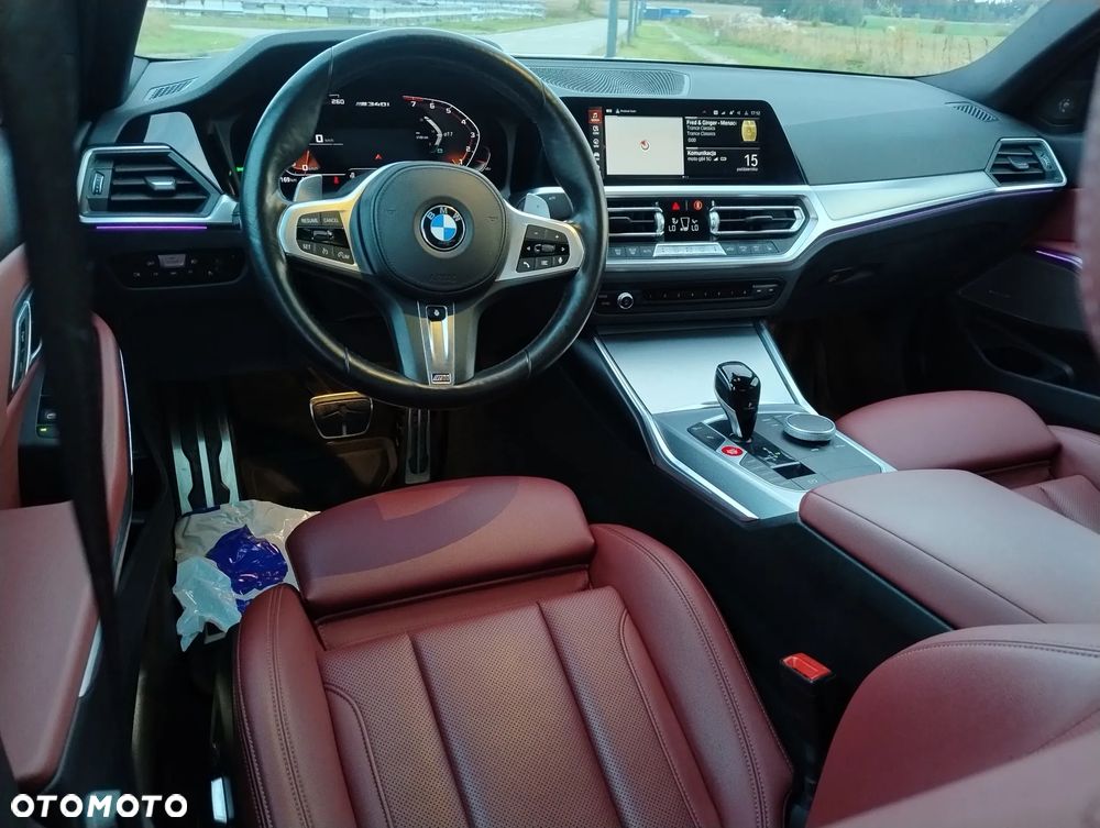 BMW Seria 3 M340i xDrive sport - 38
