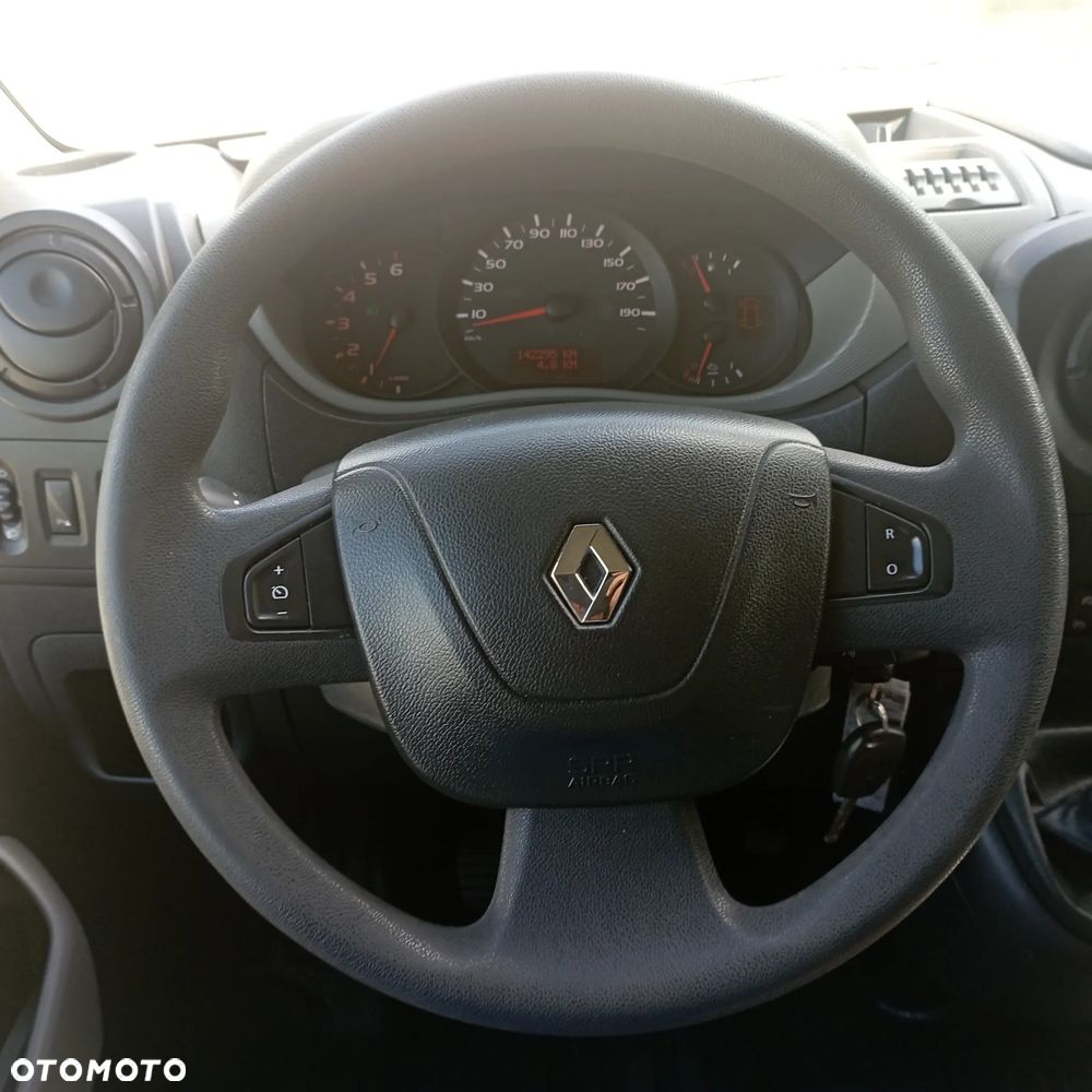 Renault Master - 9