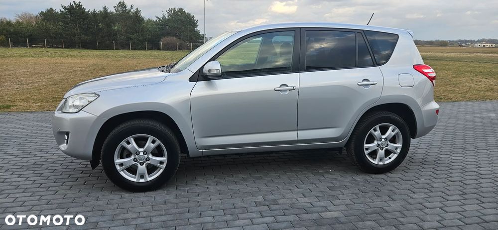 Toyota RAV4 2.0 VVT-i Sol - 6