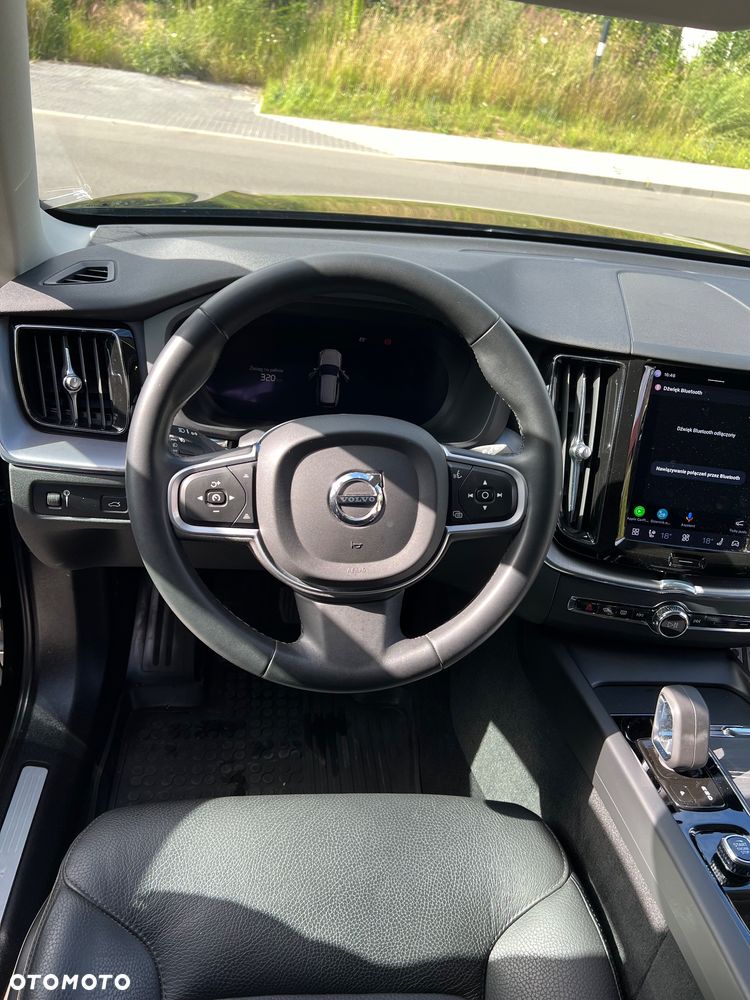 Volvo XC 60 B4 D Momentum Pro - 14