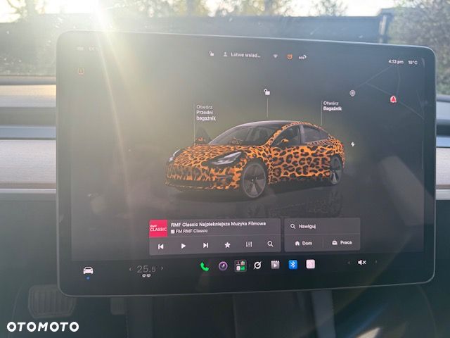 Tesla Model 3 2022 photo 5