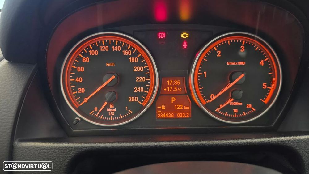 BMW X1 20 d xDrive Auto - 41