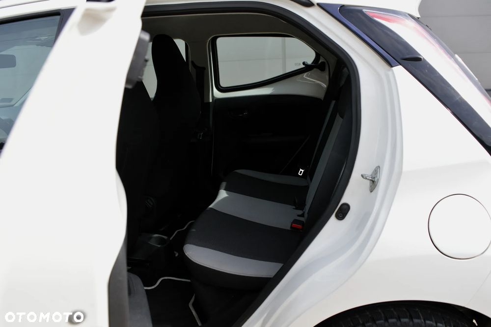 Toyota Aygo 1.0 VVT-i Sprint EU6 - 7